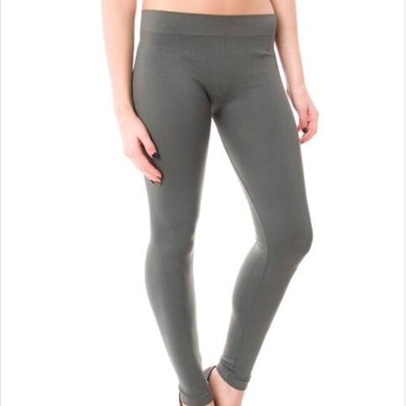 Slightly cropped grey leggings - Picture 1 of 1
